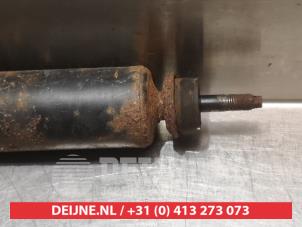 Nissan King Cab Fronts shock absorber, left O322047 photo 4