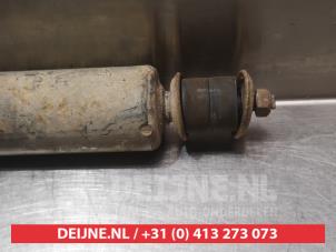 Nissan King Cab Front shock absorber, right O322151 photo 4