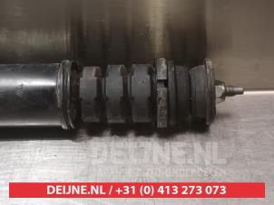 Nissan Micra Schokdemper rechts-achter O379262 foto 4