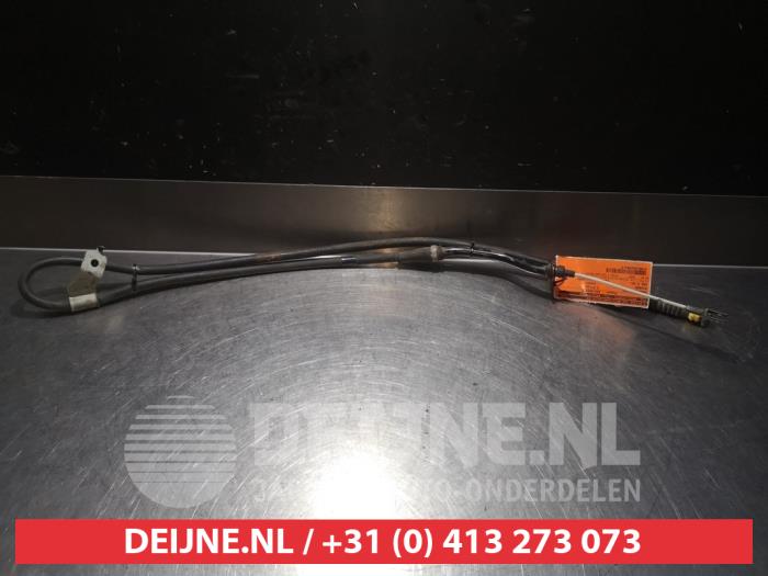 Gebruikte Handrem Kabel Nissan 350 Z (Z33) 3.5 V6 24V Prijs € 50,00 Margeregeling aangeboden door V.Deijne Jap.Auto-onderdelen BV