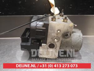 Nissan King Cab ABS Pomp O337683 foto 3
