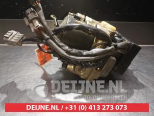 Nissan Terrano ABS Pomp O337632 foto 4