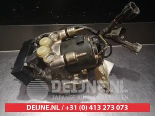 Nissan Terrano ABS Pomp O337632 foto 2