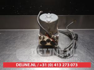 Nissan 350 Z ABS Pumpe O337672 foto 3
