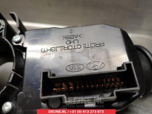 Kia Rio Licht Schakelaar O306919 foto 2