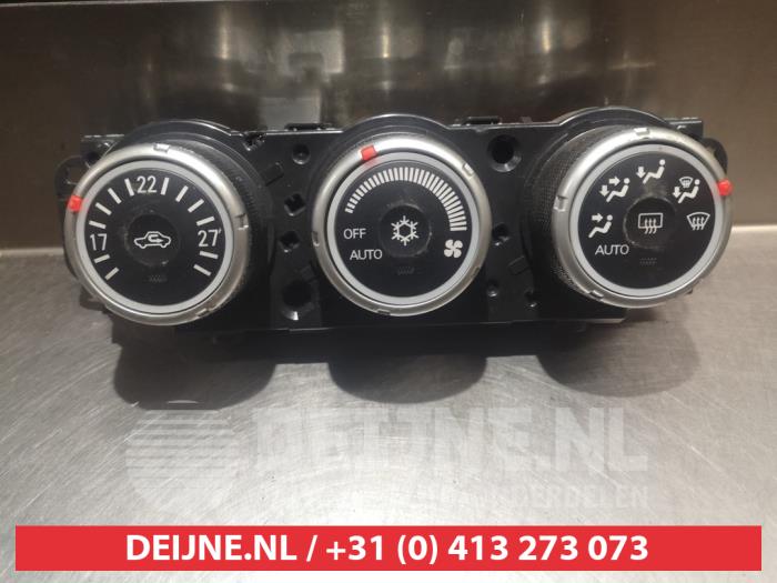 Mitsubishi Lancer Kachel Bedieningspaneel O305999