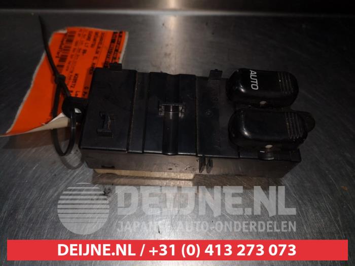 Daihatsu Cuore Multi-functional window switch O312205