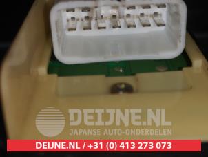 Daihatsu Cuore Multi-functional window switch O312205 photo 3
