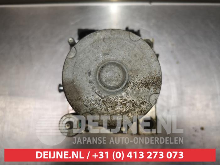 Nissan Primera ABS Pumpe O337583
