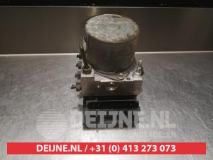 Nissan Primera ABS Pumpe O337586 foto 4