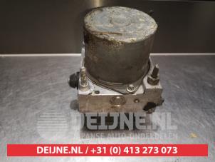Nissan Primera ABS Pumpe O337586 foto 2