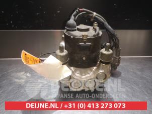 Nissan Micra ABS pump O337503 photo 4