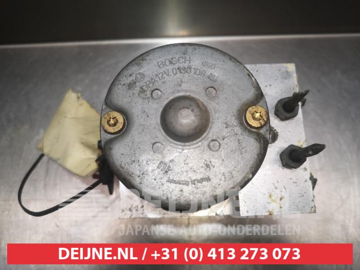 Gebruikte ABS Pomp Nissan Micra (K11) 1.3 LX,SLX 16V Prijs € 35,00 Margeregeling aangeboden door V.Deijne Jap.Auto-onderdelen BV