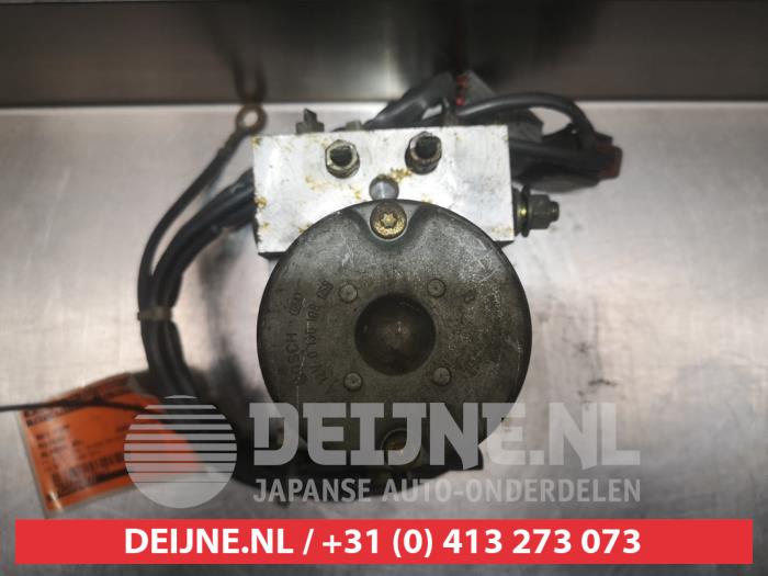 Gebruikte ABS Pomp Nissan Almera (N15) 1.4 LX 16V Prijs € 50,00 Margeregeling aangeboden door V.Deijne Jap.Auto-onderdelen BV