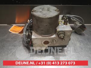 Nissan Almera ABS Pomp O337550 foto 3