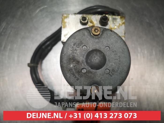 Gebruikte ABS Pomp Nissan Almera (N15) 1.4 GX 16V Prijs € 50,00 Margeregeling aangeboden door V.Deijne Jap.Auto-onderdelen BV