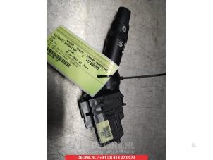 Kia Rio Wiper switch O309830 photo 2