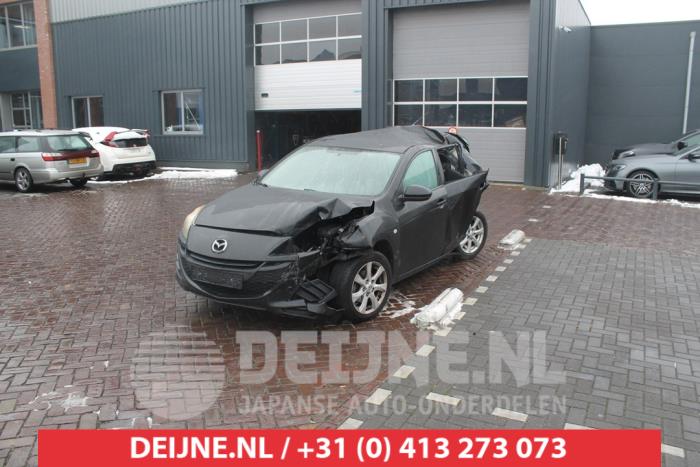 Mazda 3 Voorruit O238367