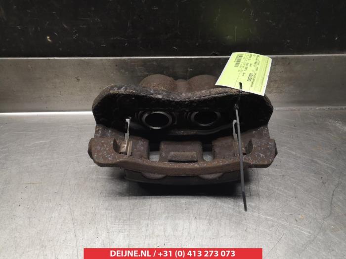Kia Sorento Remklauw (Tang) links-voor O325040
