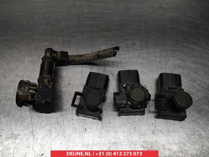 Toyota Landcruiser PDC Sensor O270773
