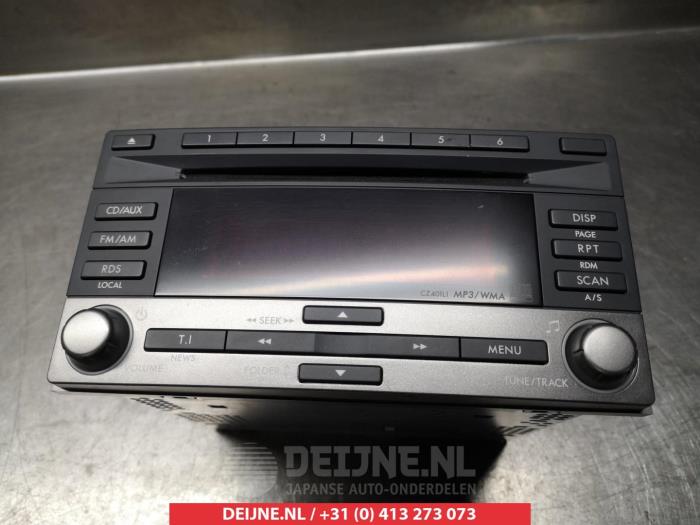 Subaru Impreza Radio O313042