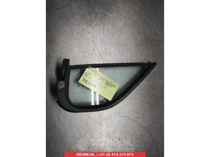 Suzuki Wagon R+ Quarter light, front right O275269