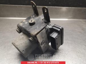 Hyundai IX35 ABS pump O337391 photo 2