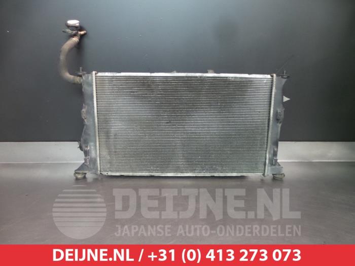 Gebruikte Radiateur Mazda 5 (CR19) 2.0 CiDT 16V High Power Prijs € 50,00 Margeregeling aangeboden door V.Deijne Jap.Auto-onderdelen BV
