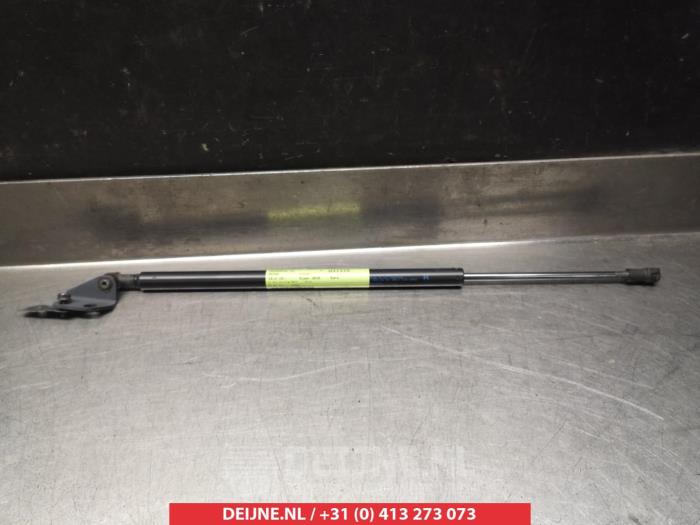 Mazda CX-3 Gasdemper links-achter O293630