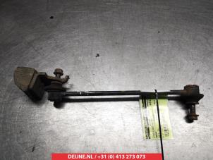 Gebruikte Stabilisatorstang voor Mazda CX-3 (DJ/DK) 2.0 SkyActiv-G 120 Prijs op aanvraag aangeboden door V.Deijne Jap.Auto-onderdelen BV