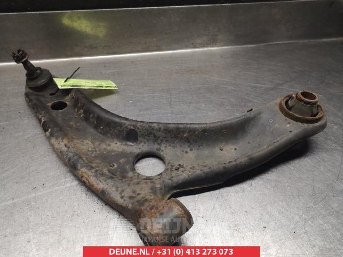 Toyota Verso-S Front lower wishbone, right O382866