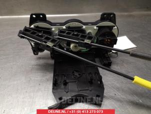 Hyundai Accent Heater control panel O305474 photo 3