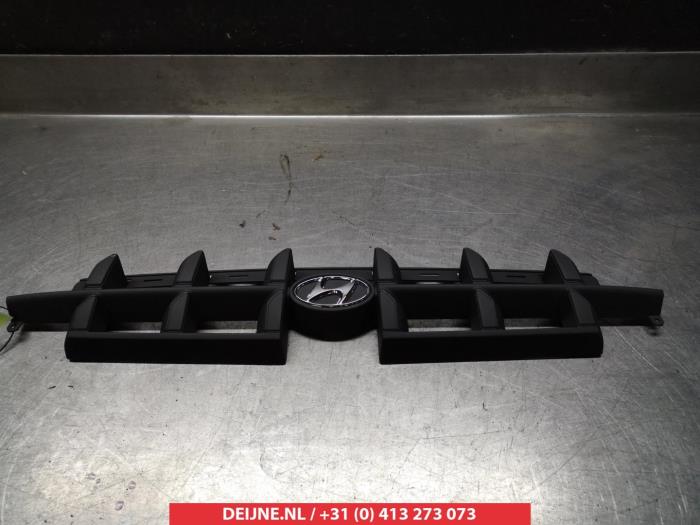 Hyundai Accent Grille O265078