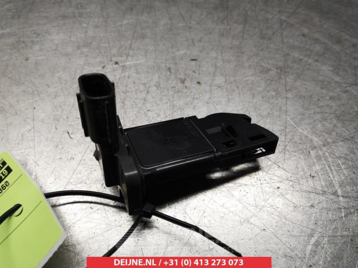 Toyota Verso Luchthoeveelheidsmeter O343111