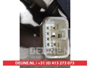Suzuki Swift Ignition lock + key O335806 photo 4