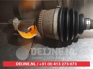 Nissan Primera Aandrijfas rechts-voor O319259 foto 2
