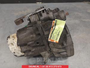 Mitsubishi Carisma Getriebe O372522 foto 4
