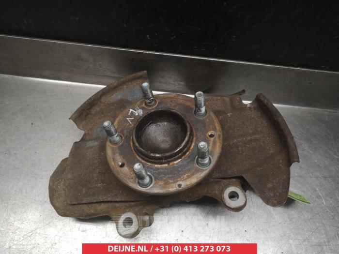 Mazda MX-5 Achsschenkel links vorne O322344