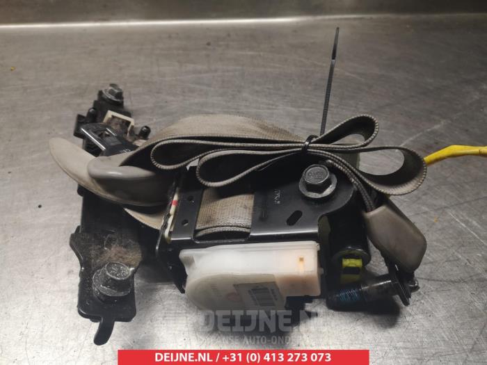 Kia Carnival Sicherheitsgurt rechts vorne O315202