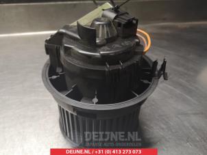 Toyota Aygo Heating and ventilation fan motor O367448 photo 3