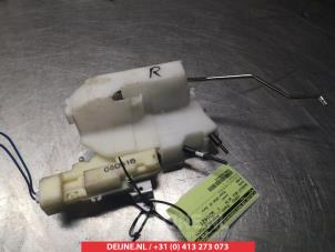 Isuzu D-MAX Front door lock mechanism 4-door, right O280774 photo 2
