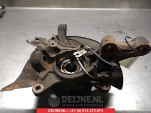 Toyota Previa Knuckle, front left O323093 photo 2
