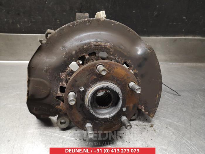 Toyota Previa Fusee rechts-voor O324115