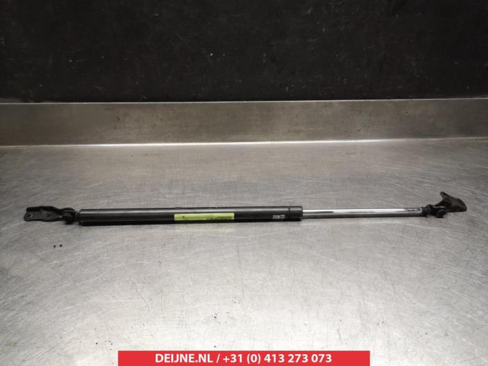 Toyota Previa Gasdemper rechts-achter O295406
