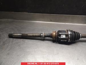 Toyota Rav-4 Front drive shaft, right O320138 photo 2