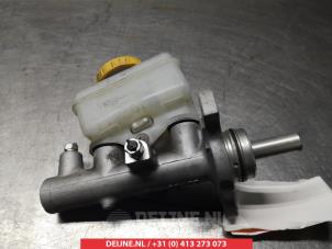 Subaru Impreza Hoofdremcilinder O336644 foto 2
