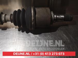 Nissan Primera Antriebswelle links vorne O317793 foto 3