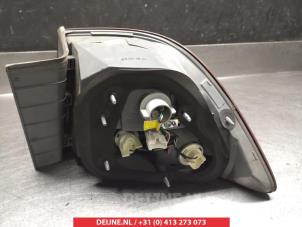 Kia Magentis Taillight, left O298003 photo 2