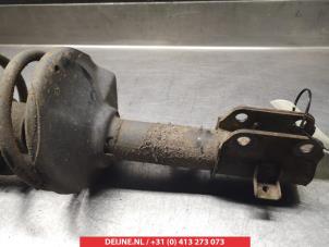Suzuki Swift Schokdemperpoot rechts-voor O321844 foto 3