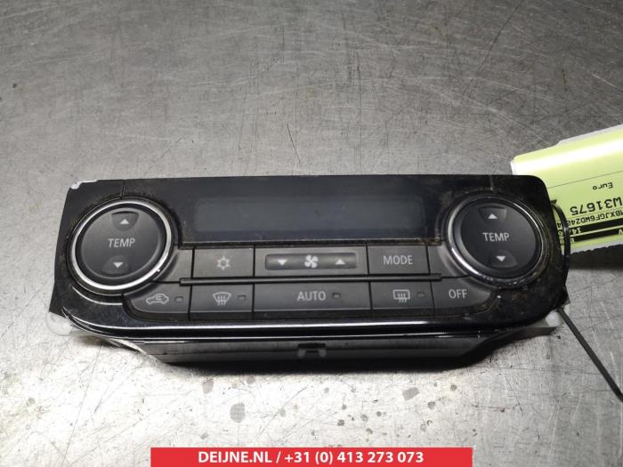 Mitsubishi Outlander Kachel Bedieningspaneel O305992